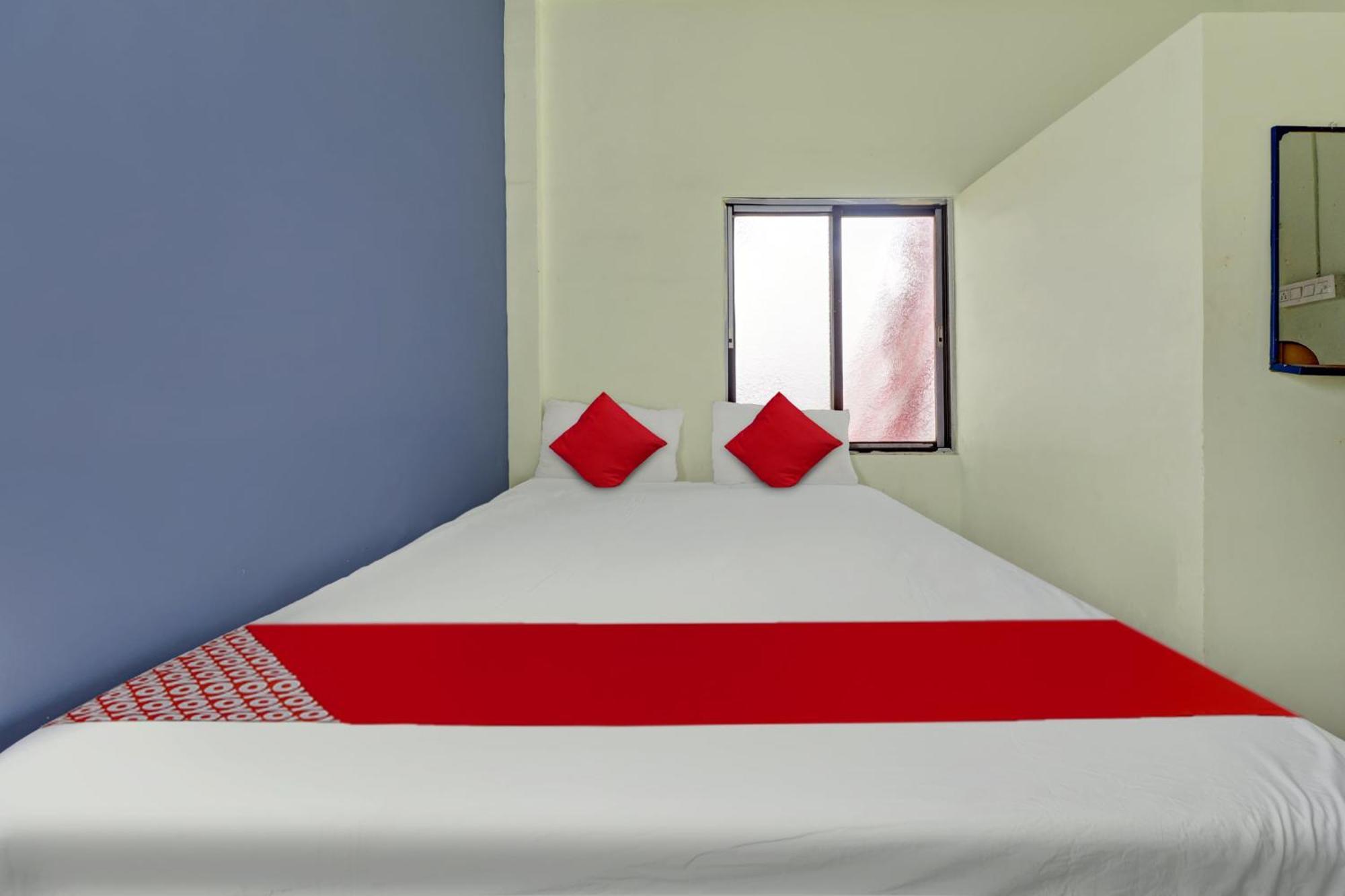 Oyo Sampige Heritage Hotel Koppal Ngoại thất bức ảnh