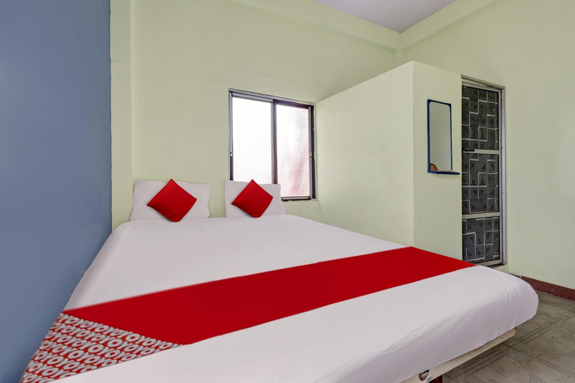 Oyo Sampige Heritage Hotel Koppal Ngoại thất bức ảnh